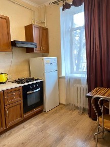 Одноклмнатная Адмиральская с ремонтом!