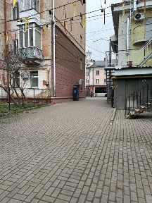 Преміщення в центрі міста