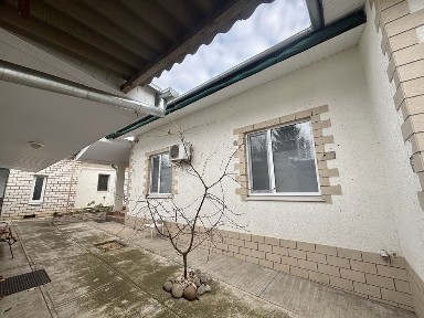 Продам будинок для великої родини