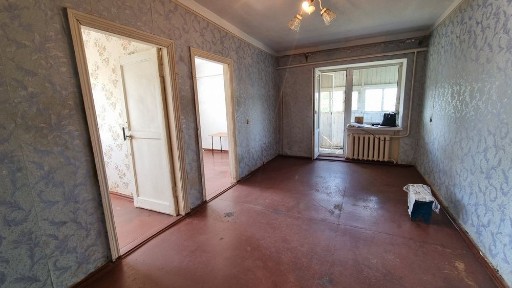 Продам трёх комнатную квартиру.