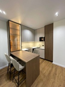 Продаж квартири вул. Собранецька, Сенк