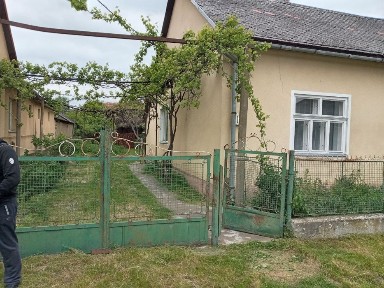 Продаеться 4 кімнатний будинок