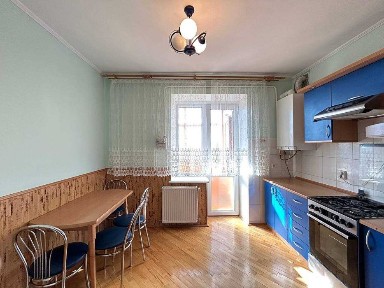 Найкраща вторинка! Продам квартиру на Бульварі поруч з Озером