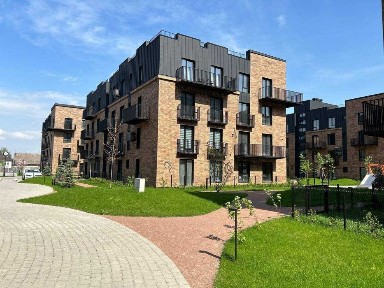 СУПЕРЦІНА - 2км квартира з власною ЗЕМЛЕЮ. Будинок клубного типу