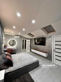 Шикарна. 1кім. квартира 65 м2.з дизайнерським ремонтом в центр міста