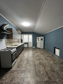 Продам велику 1 кімнатну квартиру в новобудові