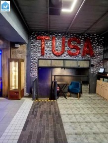 Оренда фасадного нежитлового приміщення 470 м² у центрі Києва