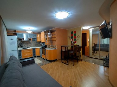 Комфортна 2х кімнатна квартира в Центрі міста