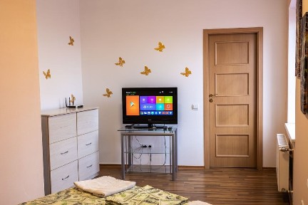 1 комнатная квартира, центр, Мост сити апартаменты. Срочно продам