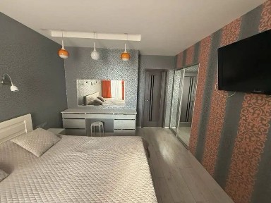 Продам 3-х комн квартиру С Гаражом ЖК Добробут