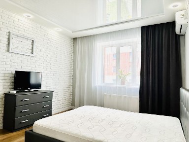 Оренда 1-кімнатної квартири в ЖК « На Щасливому», біля BabyLand