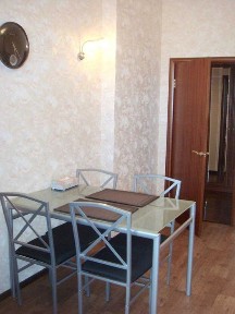 Здам в оренду простору квартиру (85 кв. м.) в центрі Києва