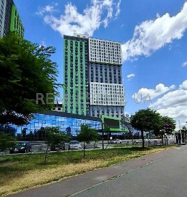 БЕЗ% Фасадне приміщення в ТЦ Olympic Park, проспект Миколи Бажана № 17