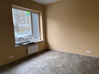 Приміщення 28м. кв. на Кловському узвозі 20.