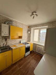 Здається 1-кімнатна квартира по вул. Пулюя, район Нафти і Газу.