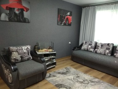 Вже вільна гарна квартира на Мотелі