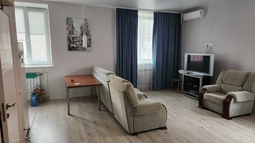 Оренда 2-кімнатної квартири (студія) з ремонтом 2 поверх Центр