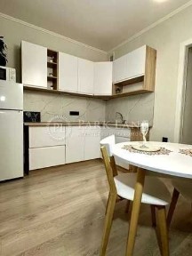 Квартира 1-кім Григоренка Петра просп 38а Якісний ремонт