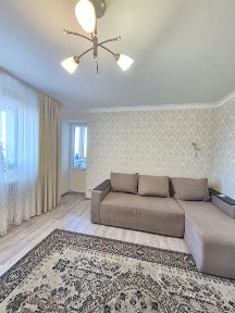 Продам 3-к квартиру на Симиренка! Швидкісний трамвай!