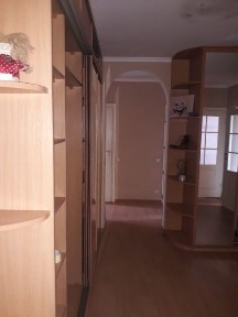 Продаж 3-х. кв. на Позняках (Григоренко, 5 ), від власника