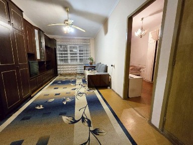 Оренда 3х кімнатної, НЕБЕСНОЇ СОТНІ (ФОРМАРКЕТ), є МЕБЛІ та техніка!