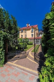 Осокорки, Будинок, ремонт, 210м, 13сот, Малоземельна. Вихід на Дніпро!