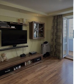 Здається чудова 3 кімната квартира район Тяжилов.