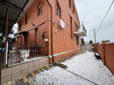 Продажа! Дом Гагарина Днепр Монолит ул. Розы Люксембург