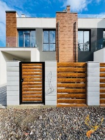 Продаж таунхауса біля міського озера і парка Шевченка