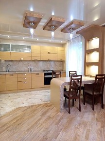 Оренда євротрійки Київський м-н