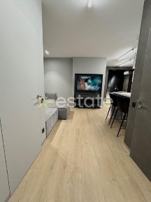 Продаж! Дизайнерська 1-к квартира у ЖК 