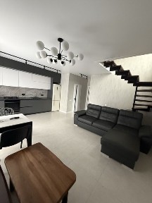 Здам в оренду таун, 4 кімнати