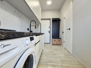 1 кімнатна квартира. Шкільний