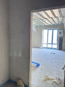 Продаж 2-кімнатної квартири мансардного типу