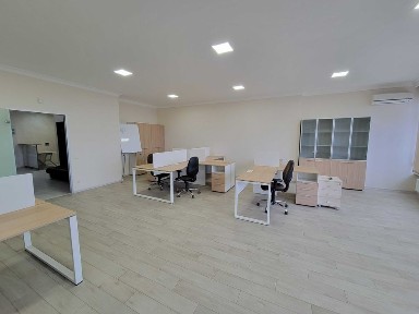 Аренда офиса с мебелью, центр, Кловский 7А, Без комиссии