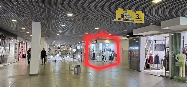 Здам в оренду торгову площу в ТЦ Квартал