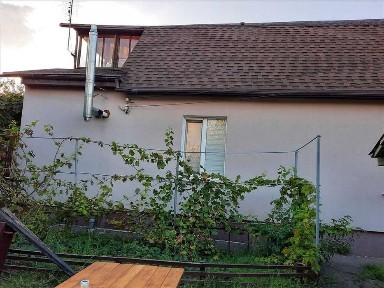 Окремий будинок в центральній частині міста!