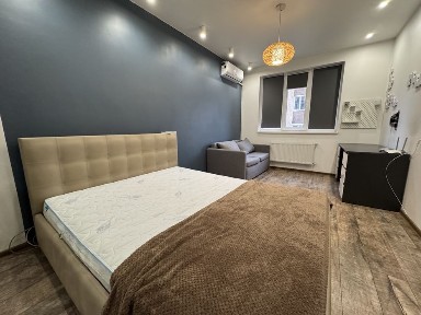 Центральний парк! Однокімнатна з хорошим ремонтом! Газове опалення! 2%оф