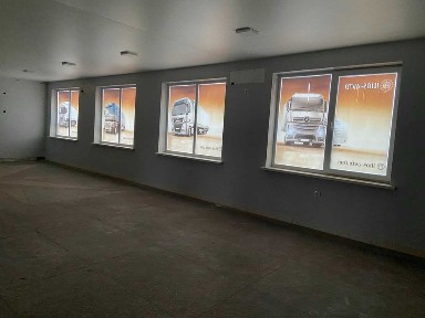 Аренда фасадного помещения 283м²