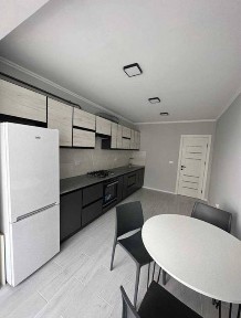 КЛАСНА 1-кім VIP новобуд ГЕРОЇВ МАЙДАНУ (р-н ТЦ ПРОСПЕКТ) повна комплект