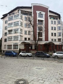 Оренда комерційного приміщення, вул. Чупринки, 3