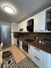 Сдам трехкомнатную квартиру, жк 7 небо