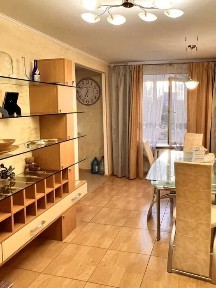 4х кім. квар. Площа Толбухіна. Евроремонт. S-71.4м2. Можливо программи!