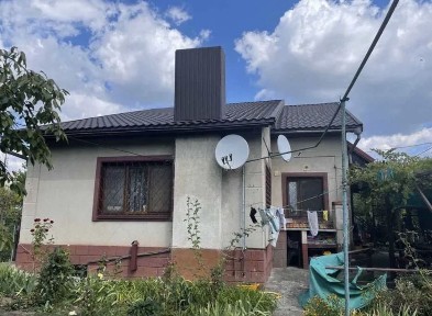 Продам дом <a href='/newbuilding/9815/view/kg-suhoi-liman'>Сухой Лиман</a>