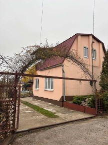 продам дом с бассейном в Диёвке-2