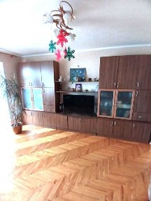 Продам 3х комн кв 70м 5эт/10эт ул. Святого Николая, пл. Университетская