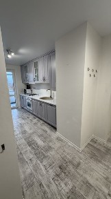 Продаж трикімнатної квартири