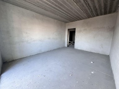 Продам 2 кім. кв в центрі. Готова до ремонту