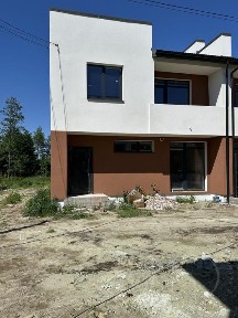 Продається готовий котедж в с. Оброшине з правом власності. єОселя