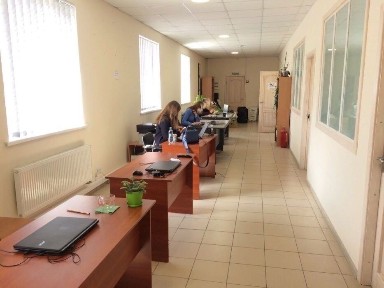Героев Харькова просп.